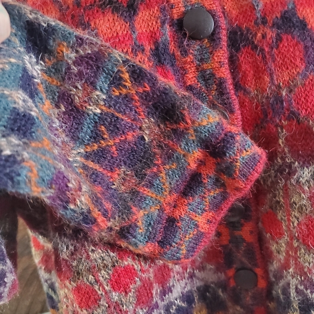 Intiwara Alpaca Burgandy Red Tan Handmade Cardigan Sweater Womens XL - Picture 8 of 12